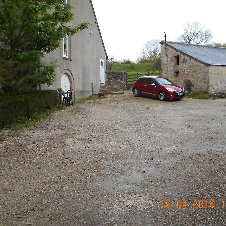 Ferme Manoir La Fiere Bed and Breakfast Sainte-Mère-Église Exterior foto