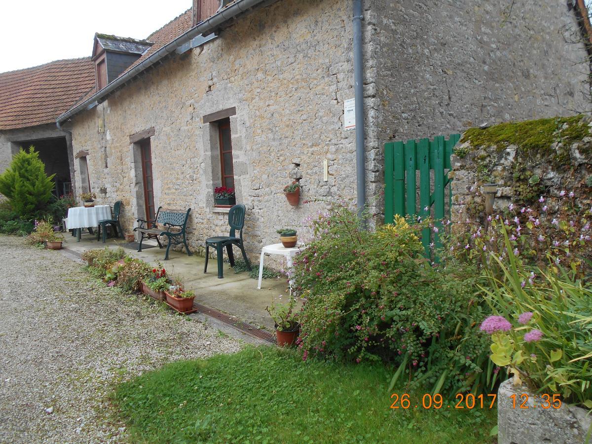 Ferme Manoir La Fiere Bed and Breakfast Sainte-Mère-Église Exterior foto